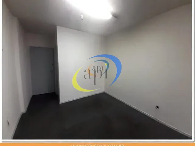 Sala com 27m², para alugar, no bairro Centro em Rio de Janeiro