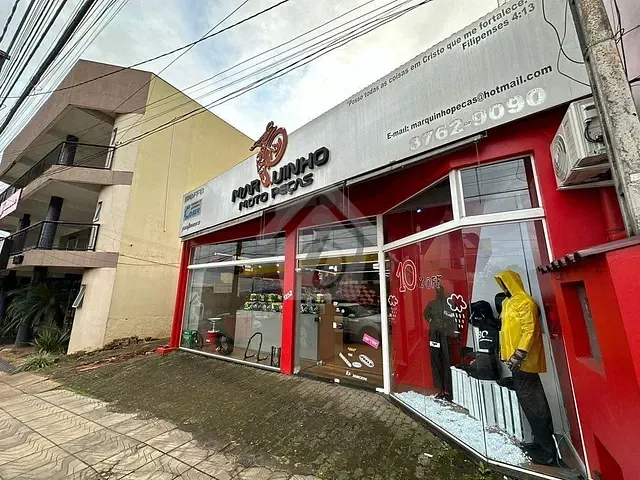 Sala com 200m² 1 quarto e 2 banheiros, à venda, no bairro Canabarro em Teutônia