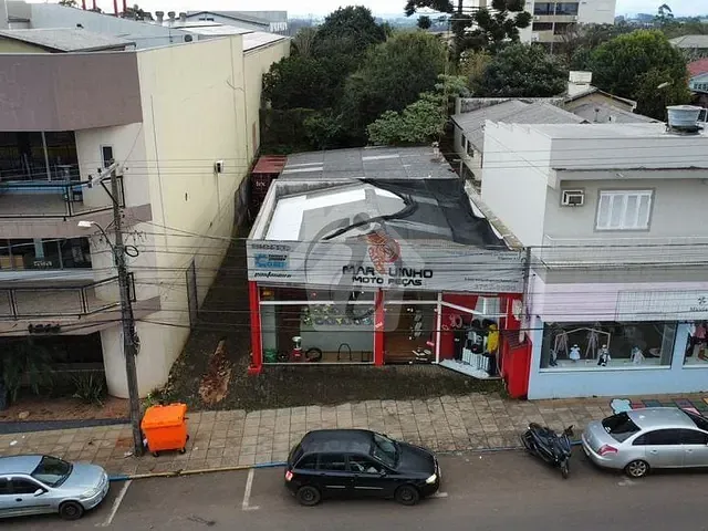 Sala com 200m² 1 quarto e 2 banheiros, à venda, no bairro Canabarro em Teutônia
