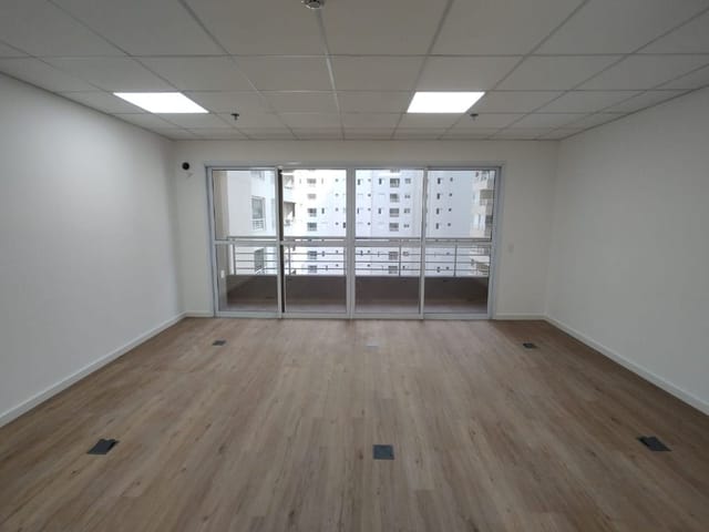 Sala para alugar, no bairro Rudge Ramos em São Bernardo do Campo