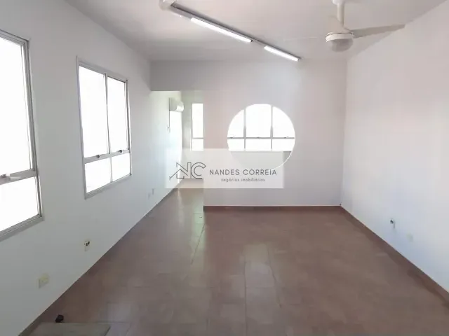 Sala à venda, no bairro Centro em Londrina