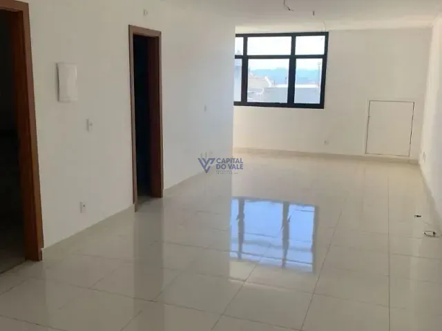 Sala à venda ou para alugar, no bairro Centro em São José dos Campos