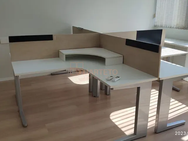 Sala à venda ou para alugar, no bairro Vila Leopoldina em São Paulo