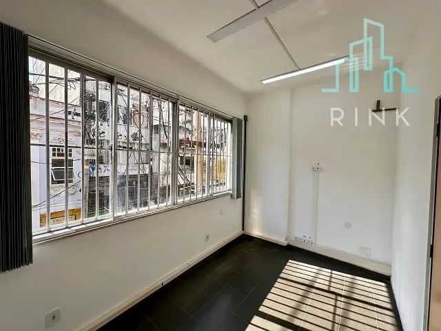 Sala para alugar, no bairro Centro em Niterói