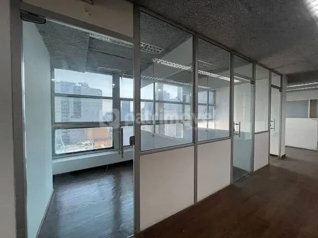 Andar corporativo com 432m², para alugar, no bairro Centro em Rio de Janeiro
