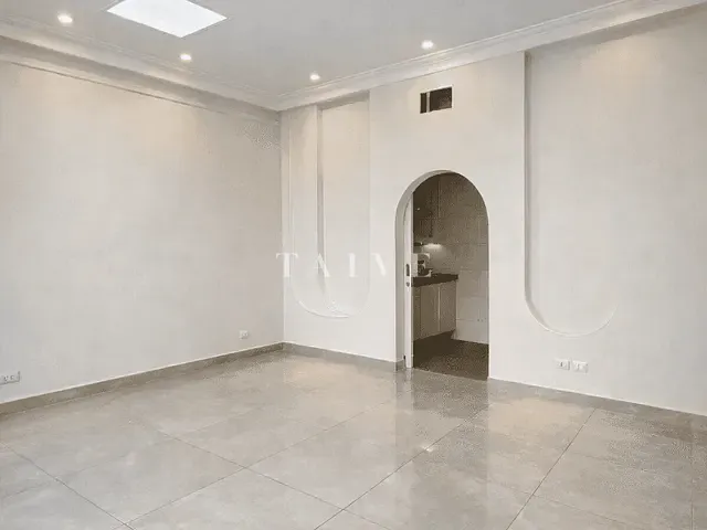 Sala para alugar, no bairro Centro em Londrina