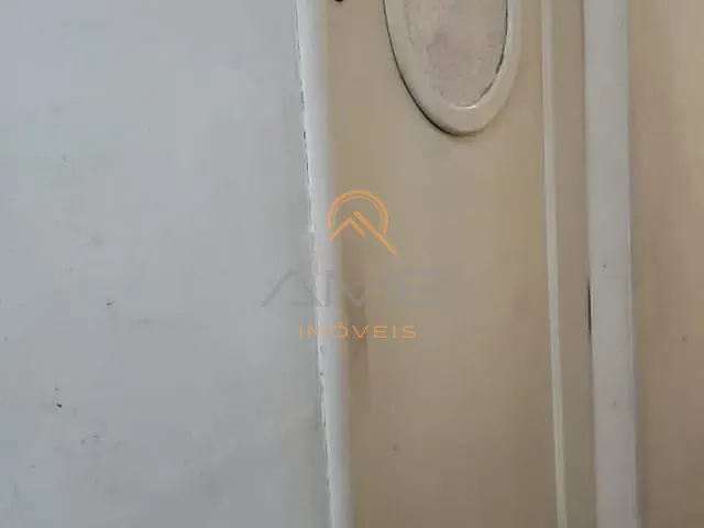 Sala à venda, no bairro Centro em Pelotas