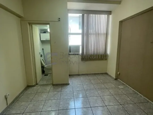 Sala para alugar, no bairro Vila Santa Cecília em Volta Redonda
