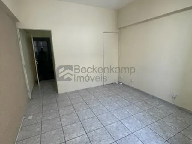 Sala para alugar, no bairro Vila Santa Cecília em Volta Redonda