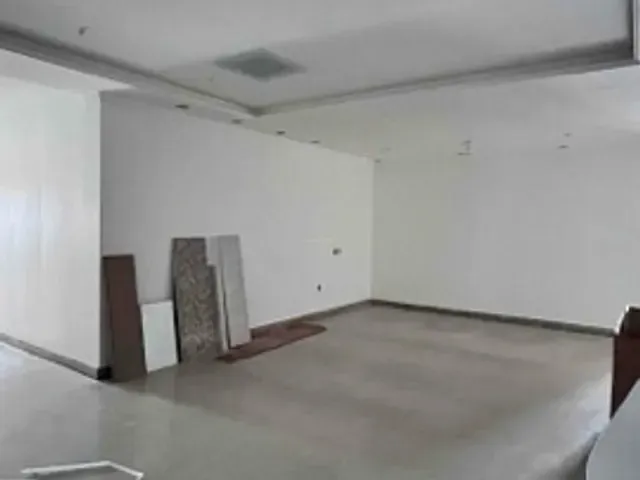 Sala à venda, no bairro Centro em Campos dos Goytacazes