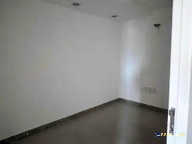 Sala à venda, no bairro Centro em Campos dos Goytacazes