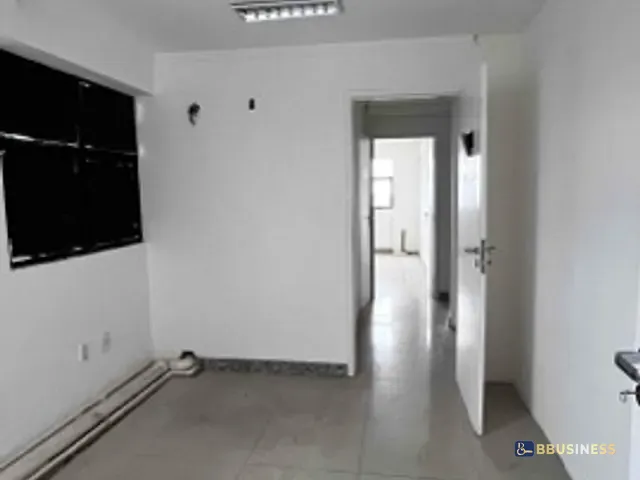 Sala à venda, no bairro Centro em Campos dos Goytacazes