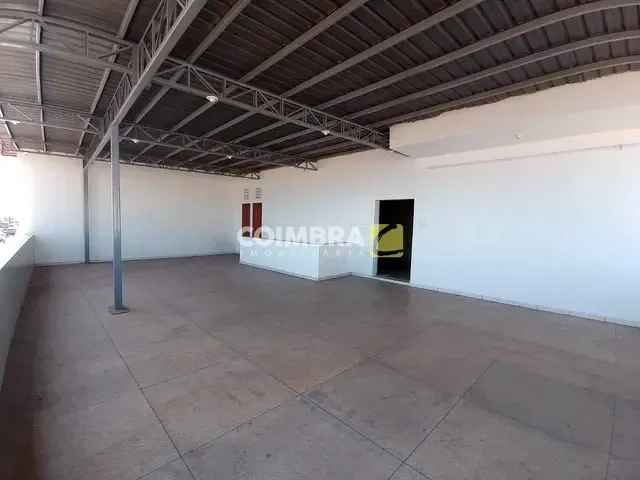 Sala com 155m², para alugar, no bairro Aldeia em Santarém