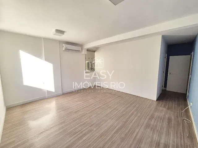 Sala com 43m², para alugar, no bairro Ipanema em Rio de Janeiro