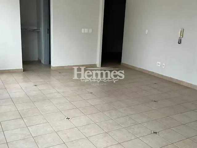 Sala com 51m², à venda ou para alugar, no bairro Centro em Campinas