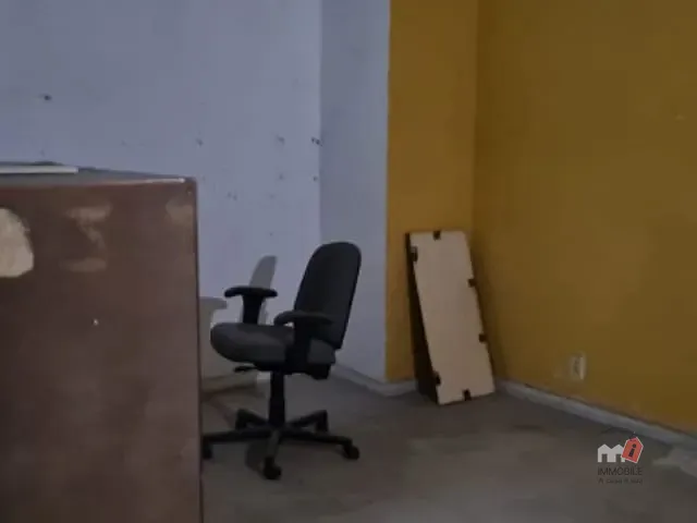 Sala à venda, no bairro Centro em Petrópolis