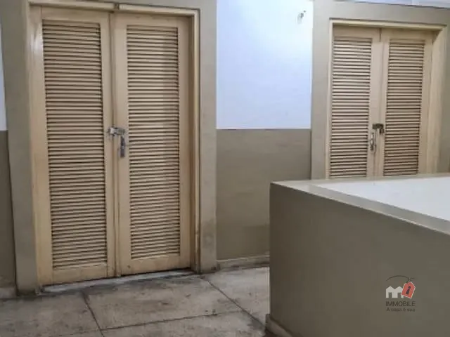 Sala à venda, no bairro Centro em Petrópolis
