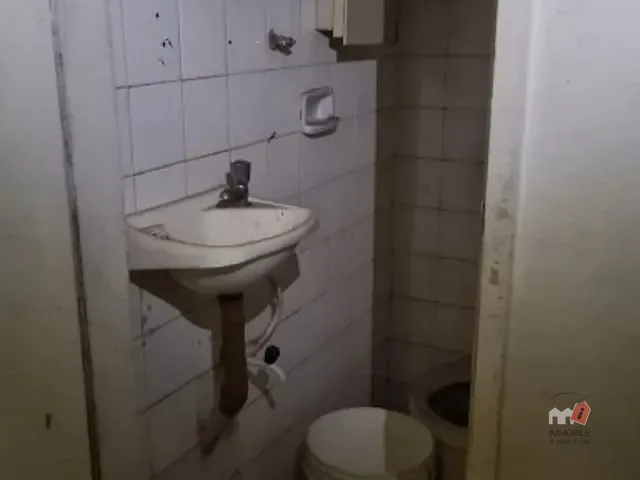 Sala à venda, no bairro Centro em Petrópolis
