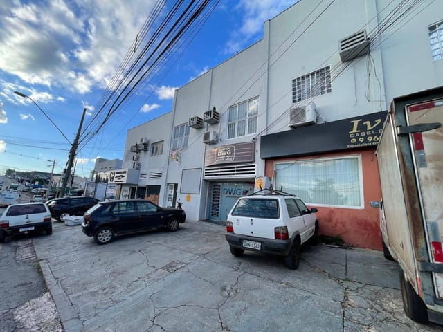 Foto do Loja - SALA para locação, Pico do Amor, Cuiabá-MT, Av. General de Mello, 30 M² úteis, DIVISÓRIAS, 10 VAGAS livres, ÓTIMO PONTO COMERCIAL, LOC+IPTU+ÁGUA incluso, | Lyah Jaudy Imóveis