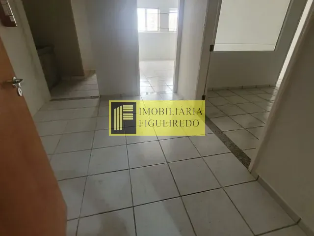 Sala com 40m², para alugar, no bairro Centro em São José do Rio Preto