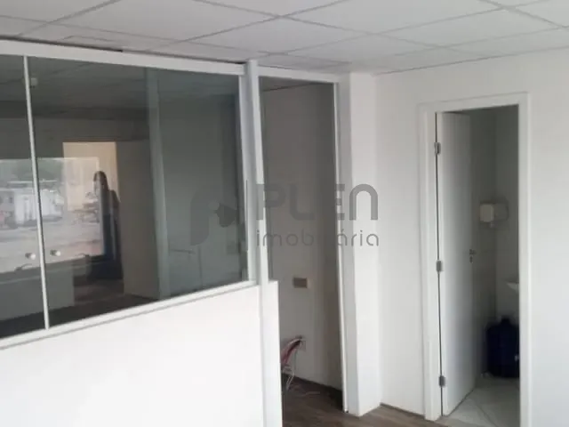 Sala à venda, no bairro Santana em São Paulo