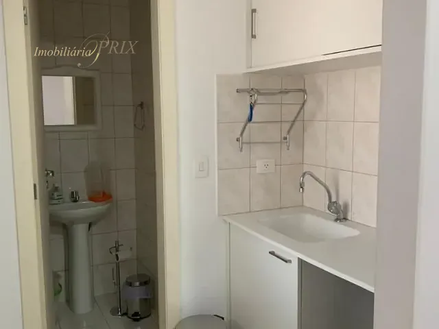 Sala com 46m², à venda, no bairro Centro em Curitiba