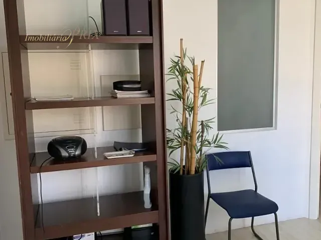 Sala com 46m², à venda, no bairro Centro em Curitiba
