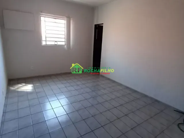 Sala com 24m², para alugar, no bairro Centro em Teresina