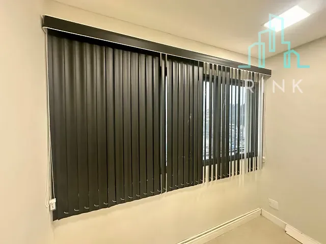 Sala com 24m², para alugar, no bairro Alcântara em São Gonçalo