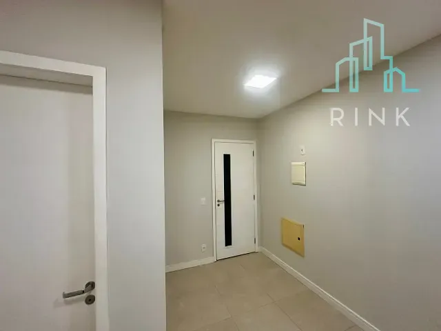 Sala com 24m², para alugar, no bairro Alcântara em São Gonçalo