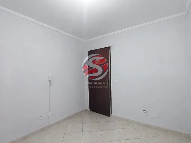 Sala com 17m², para alugar, no bairro Vila Califórnia em São Paulo