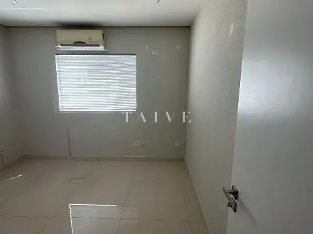 Sala para alugar, no bairro Jardim Country Club em Londrina