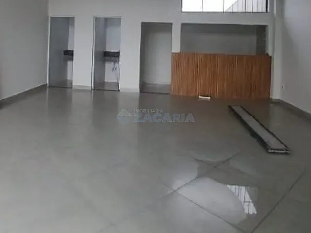 Sala com 54m², para alugar, no bairro Núcleo Habitacional Dom Romeu Alberti em Apucarana
