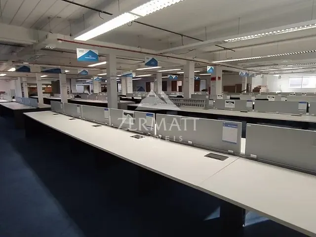 Sala com 900m², para alugar, no bairro Itoupava Central em Blumenau