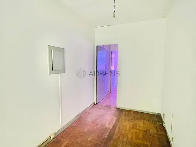 Sala à venda, no bairro República em São Paulo