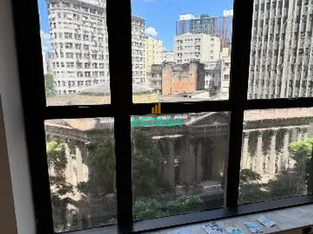 Sala à venda, no bairro Centro em Rio de Janeiro