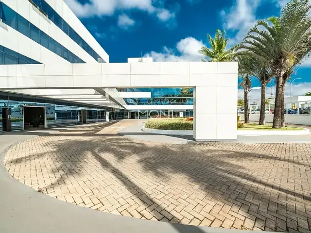 Sala à venda, no bairro Asa Norte em Brasília