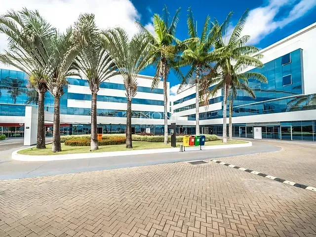 Sala à venda, no bairro Asa Norte em Brasília
