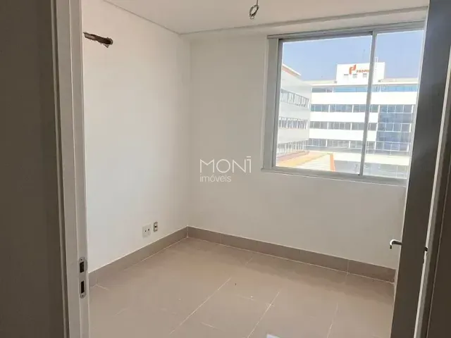 Sala à venda, no bairro Asa Norte em Brasília