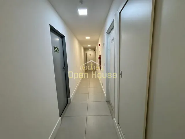 Sala com 21m², à venda ou para alugar, no bairro Aterrado em Volta Redonda