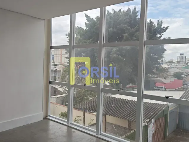 Sala com 27m², para alugar, no bairro Vila Vitória em Mogi das Cruzes