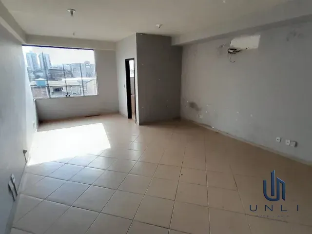 Sala para alugar, no bairro Aterrado em Volta Redonda