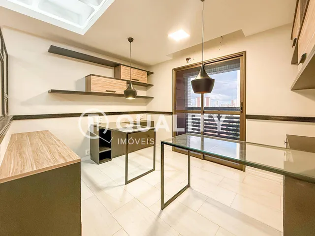 Sala para alugar, no bairro Pici em Fortaleza
