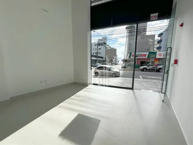 Sala para alugar, no bairro Centro em Itapema