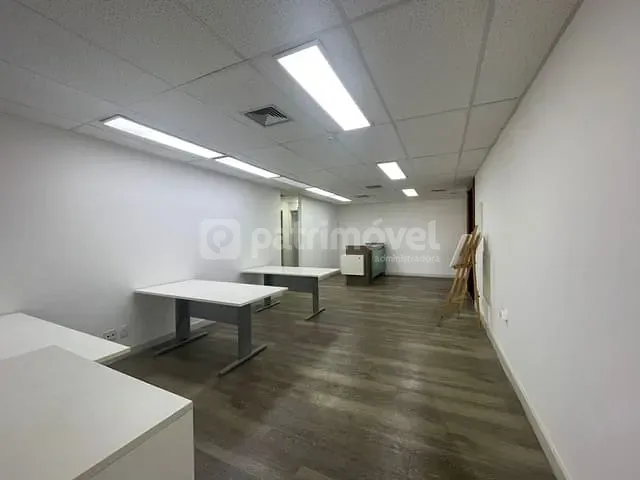 Sala com 229m², para alugar, no bairro Centro em Rio de Janeiro