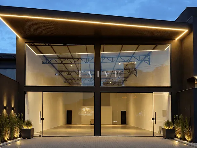 Sala com 310m², para alugar, no bairro Guanabara em Londrina