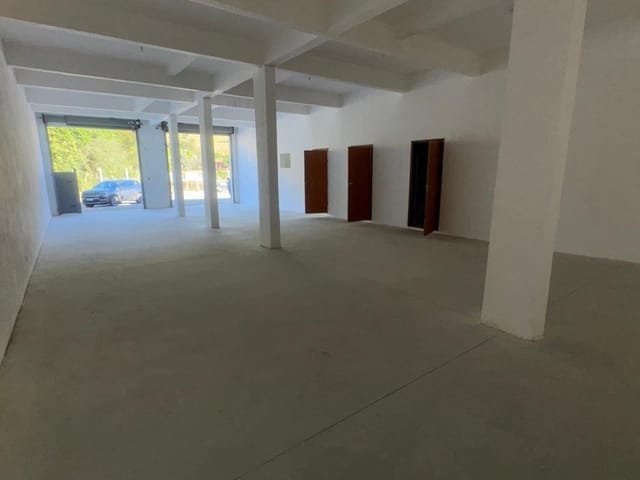 Sala para alugar, no bairro Vila Rica em Extrema