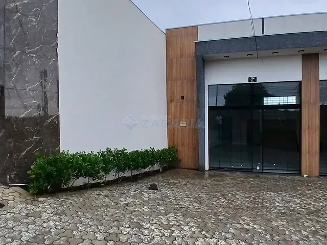 Sala com 46m², para alugar, no bairro Núcleo Habitacional Dom Romeu Alberti em Apucarana