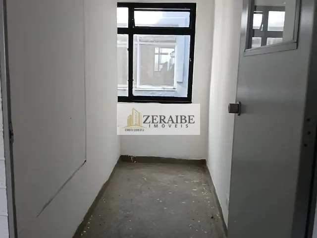 Sala para alugar, no bairro Vila das Palmeiras em Guarulhos