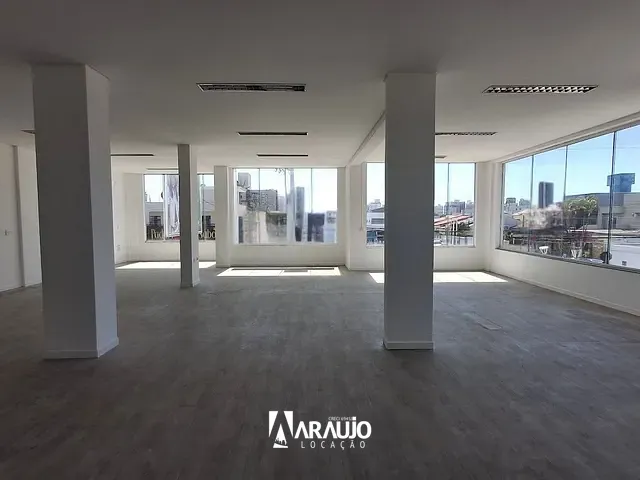 Sala para alugar, no bairro Centro em Navegantes